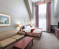 Hotel Ramada Plaza By Wyndham Gatineau/manoir Du Casino