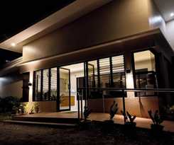 Hotel Claytown Pension House