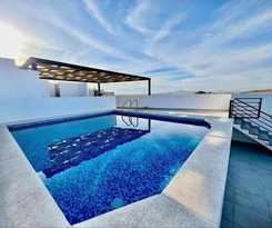 Hotel Oceanwiew Condo Rooftop pool