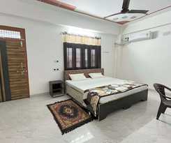 Hotel J K Palace