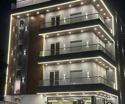 Hotel The Crown Prince