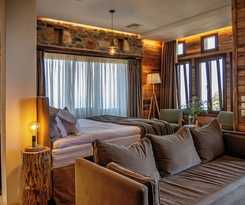  Adama Guesthouse