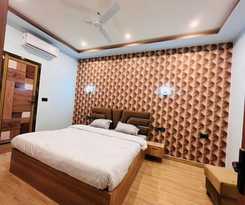 Hotel The Kashi Yatra Inn