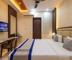 Hotel Pravasa Stay, Dewas Naka