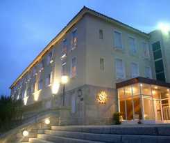 Grand Santa Teresita