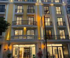 Hotel Elysees