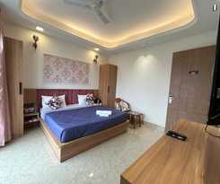 Hotel AATITHYAM RESIDENCY