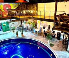 Hotel CORONA HOUSE