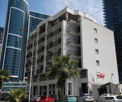 Hotel Adeli