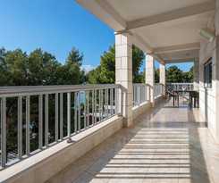Hotel Pansion Simic