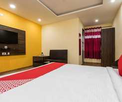 Hotel Fun And Food Resort N Water Park