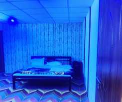 Hotel Maple Tree resort and restaurant