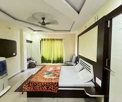 Hotel Maharaja Homestay