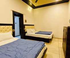 Hotel Vaikunth Palace