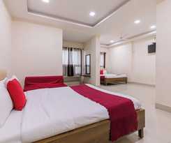 Hotel Ruchi Shree Garden