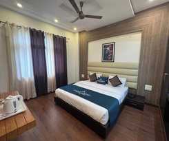 Hotel Cozy Kanatal And Resort