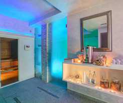 Hotel Ferretti Beach