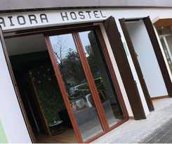 Hotel Aiora Hostel