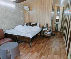 Hotel Jayara Resort And Cafe