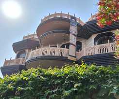 Hotel Naari Home Stay