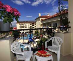 Sun City Apartments and Hotel