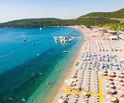 Hotel Beachfront Palma Jaz