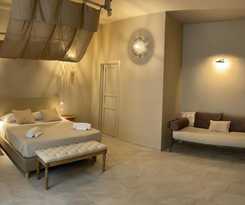  Palazzo Russo Ortigia Suite and Apartments