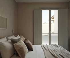  Akria Seaside Suites