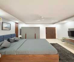 Hotel Housr Sector 56 Gurgaon Golf Course Road