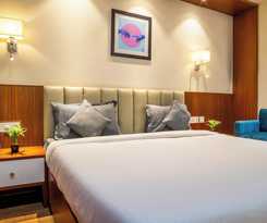 Hotel Housr Sector 42 Gurgaon Golf Course Road