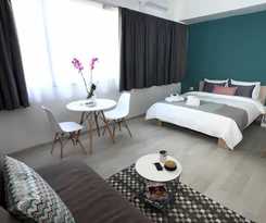  Old Town Hall Suites and Apartments