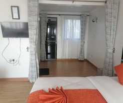 Hotel Wonderland Destinations Resort