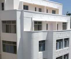 Hotel Alohi Grand