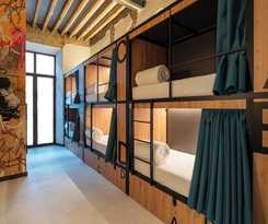 Hotel The Central House Granada Elvira Hostel