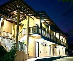 Hotel Camping Pousada Ilha do Mel