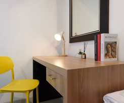 Hotel Mono Coliving Brotojoyo Semarang