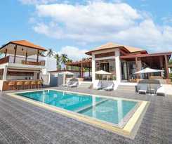 Hotel Natural Beach Resort