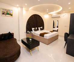 Hotel R Raghavam