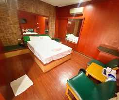 Hotel OYO 75583 Fut Fit Fo Fai Inn