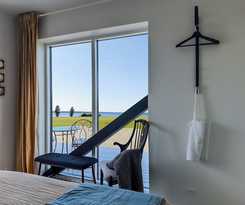Hotel Seaside Retreat and