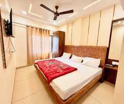 Hotel Fortune Palace - near Main Places