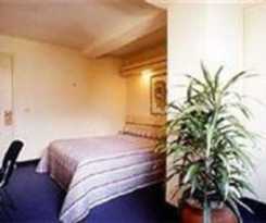 Lincoln Suites