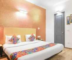 Hotel royal spark inn03