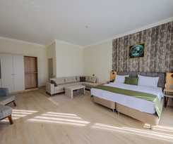  Ay&ccedil;i&ccedil;eği Comfort Hotel