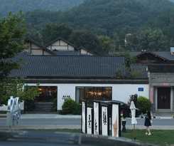 Hotel Wu Yi Creekside Homestay