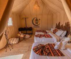 Hotel Lantern Luxury Camp