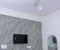 Hotel Bhoomi Palace and Restaurant