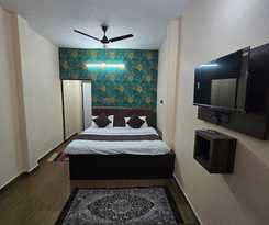 Hotel Kashika Guest House - near Main Places