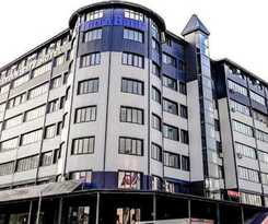 Hotel Garden City