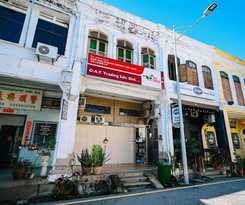 Hotel Swing and Pillows at 87 Chulia St